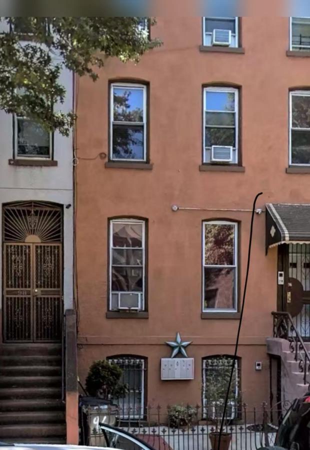 Brownstone Living Apartment New York Exterior photo